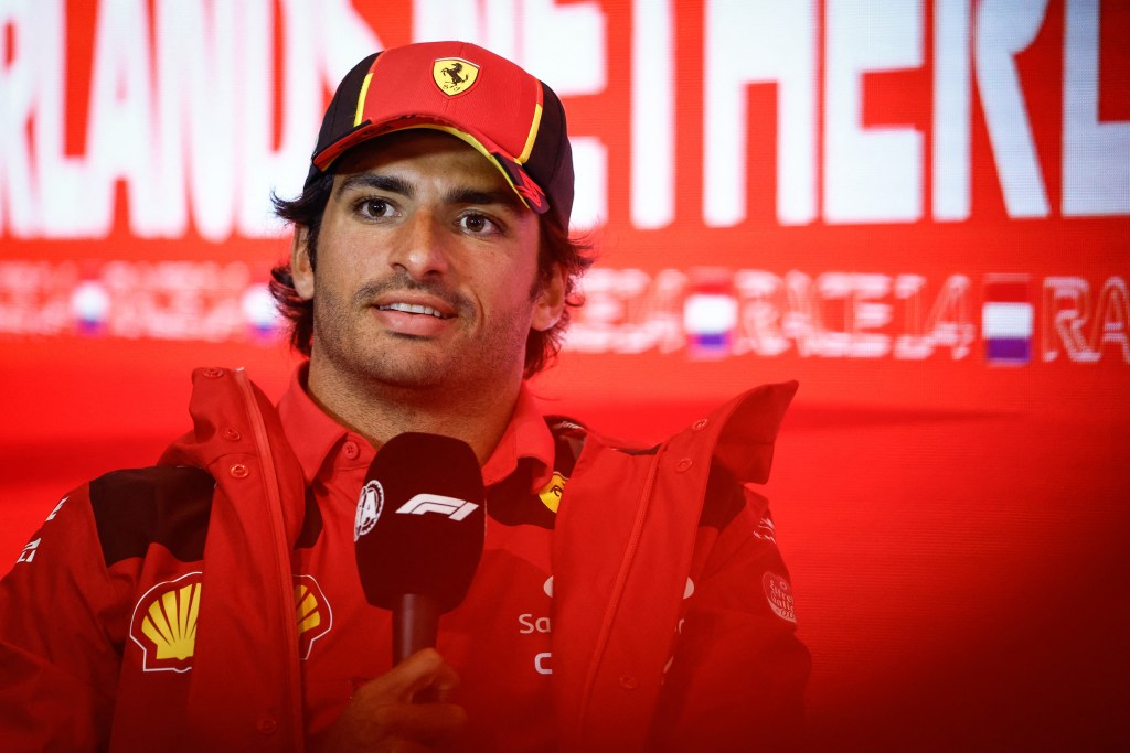 Sainz lamenta sexta-feira da Ferrari na Holanda: “Não parecemos competitivos”