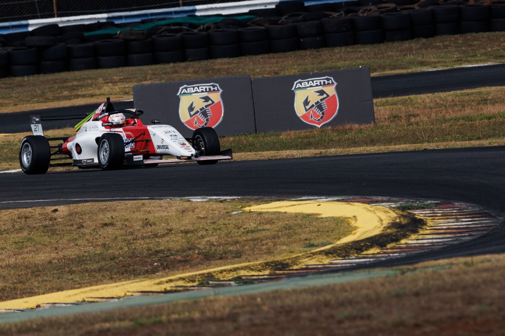 Cho vence de ponta a ponta corrida 1 da F4 Brasil em Goiânia. Tessaro é 5º