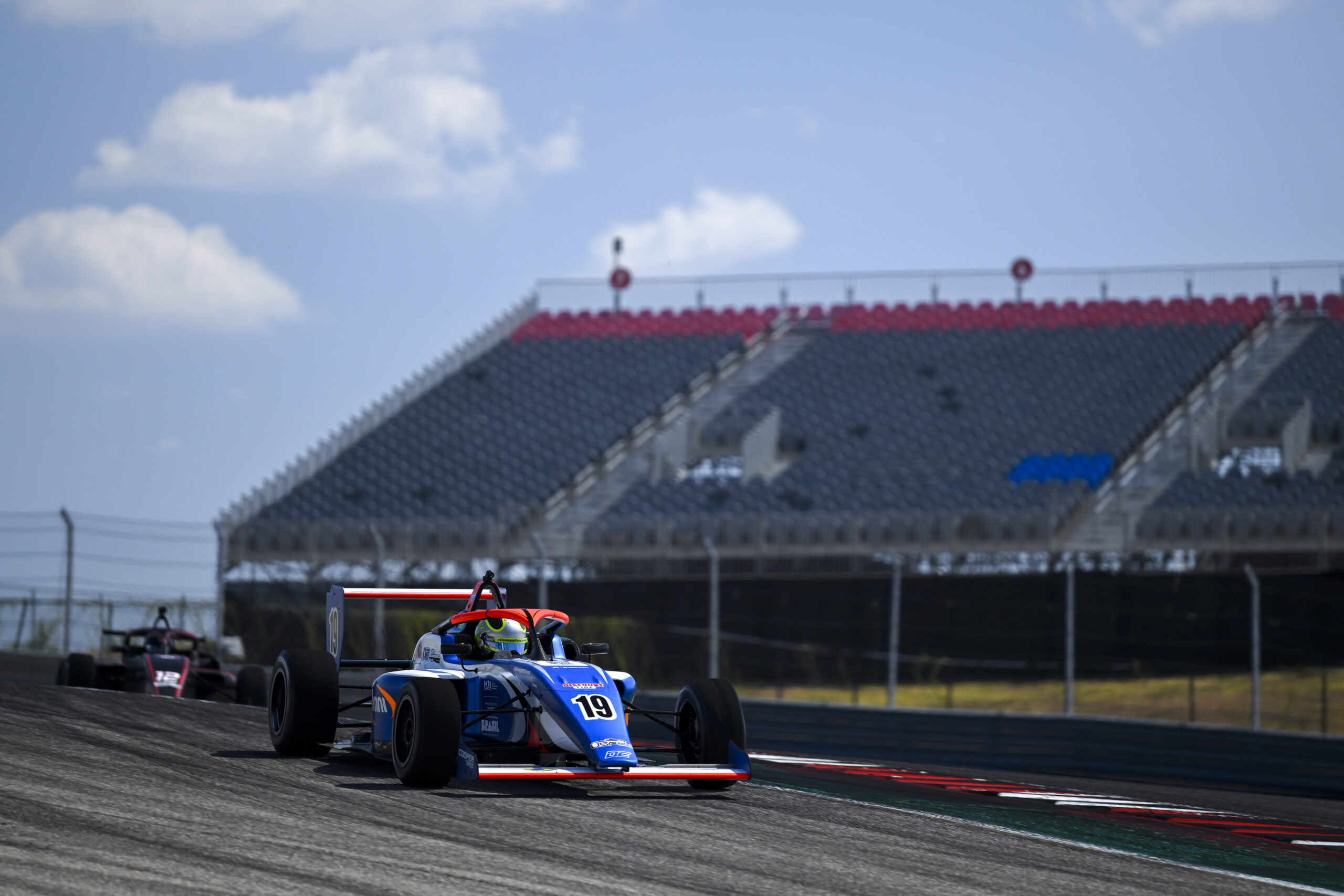 Giaffone levanta título da USF Juniors em Austin após 7º lugar na corrida 2
