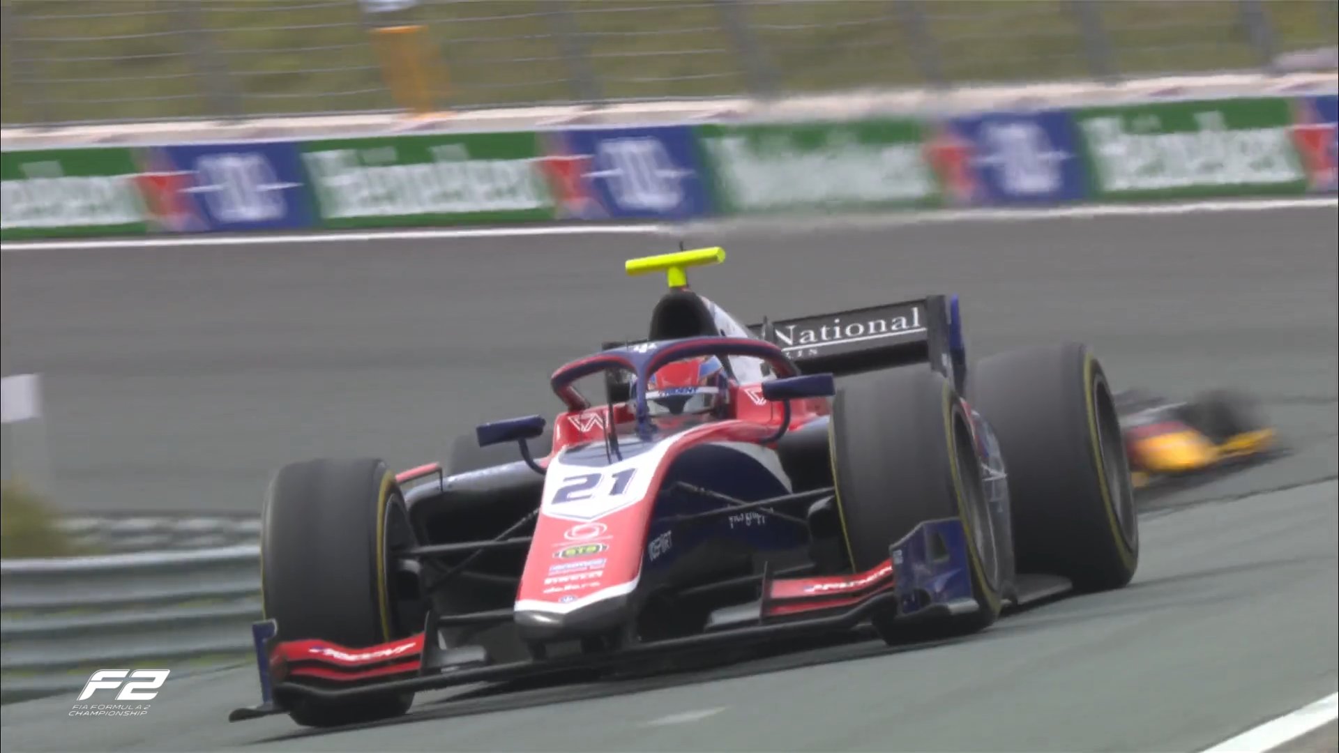 Novalak sobrevive ao caos na corrida 2 da Holanda e vence 1ª na F2. Fittipaldi é 7º