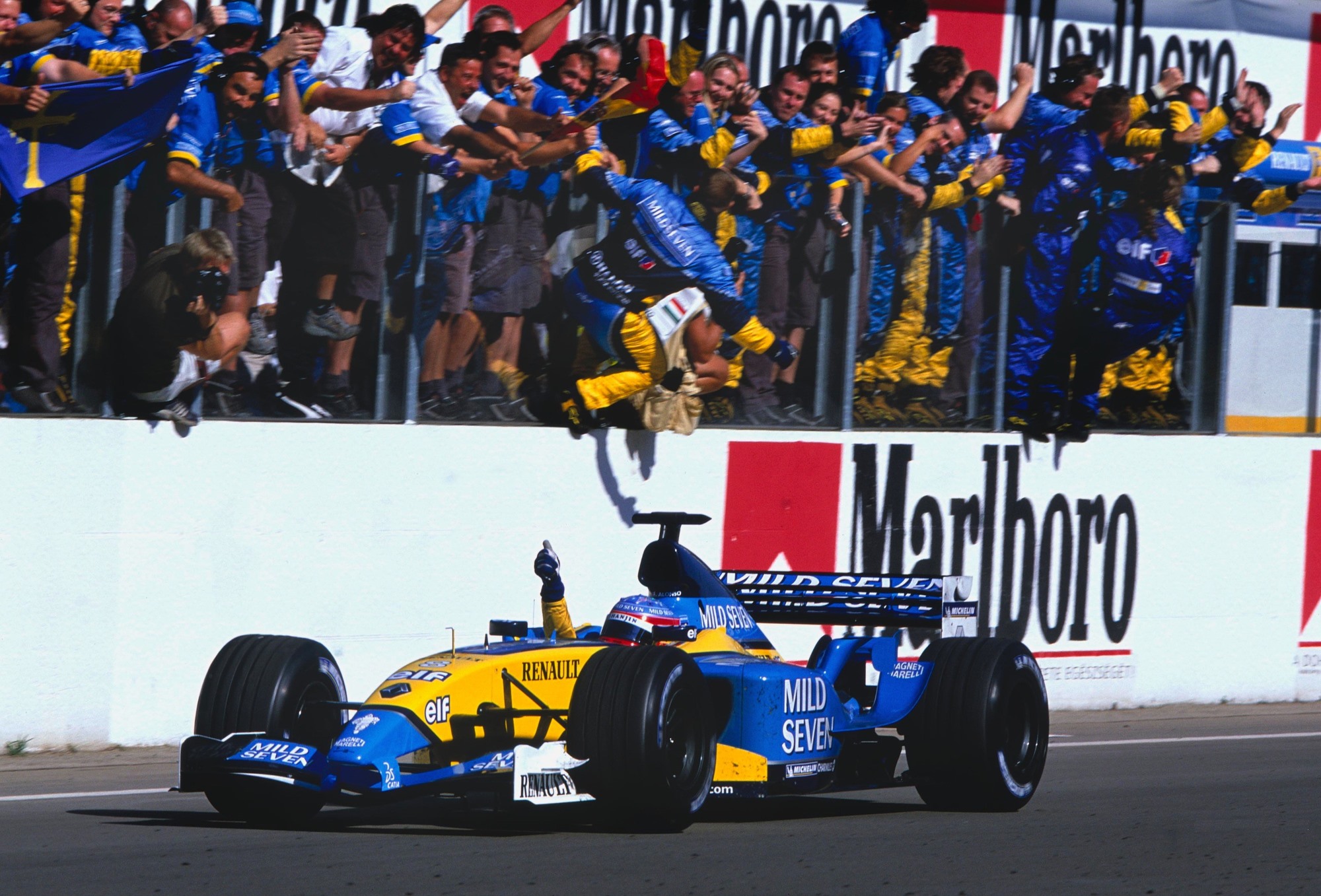 #ViejoTaller: Alonso obtiene su primera victoria en el GP de Hungría