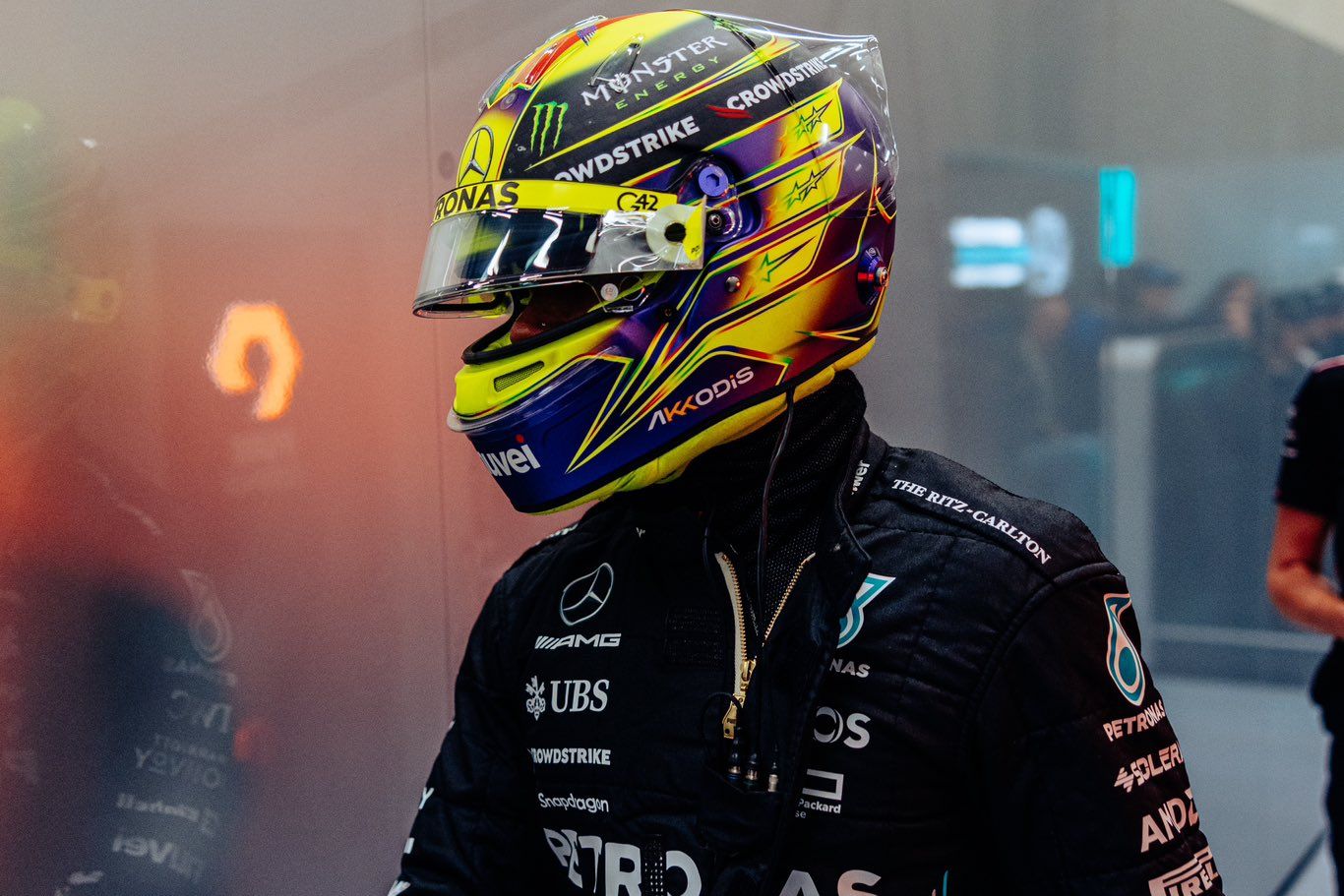 Hamilton admite la dificultad, pero mantiene la fe en ganar en F1 2023: “Nunca digas nunca”