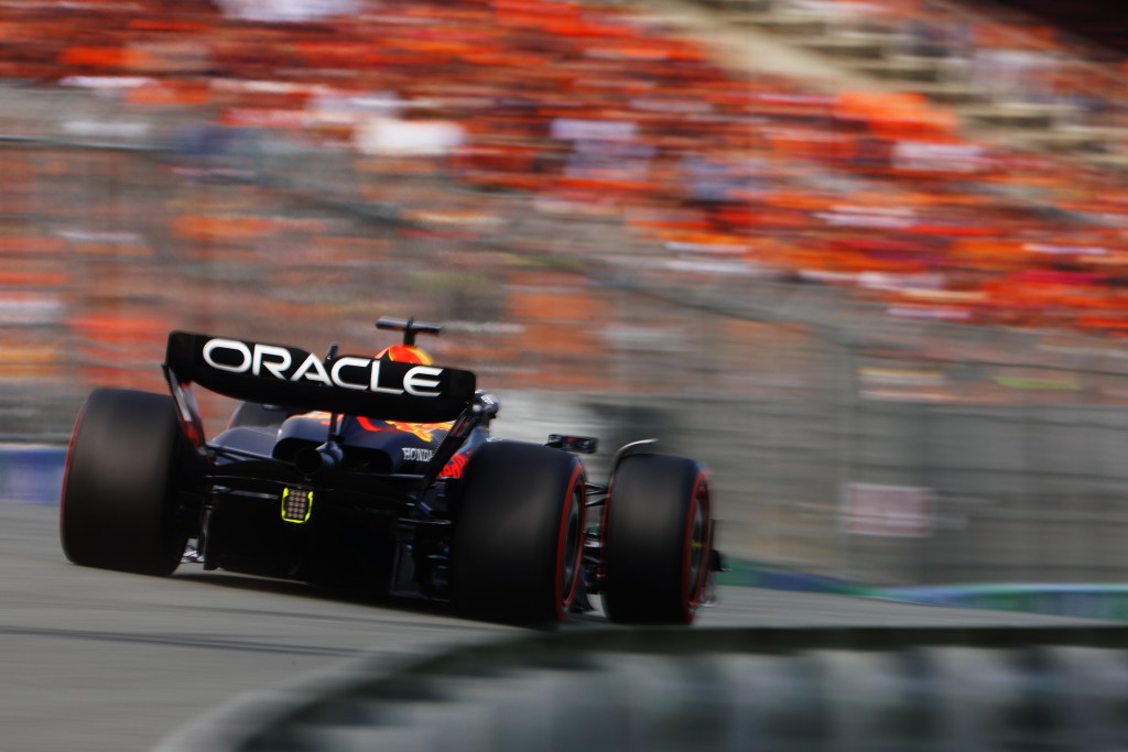 GRANDE PRÊMIO acompanha classificação do GP da Holanda com Voz do Esporte