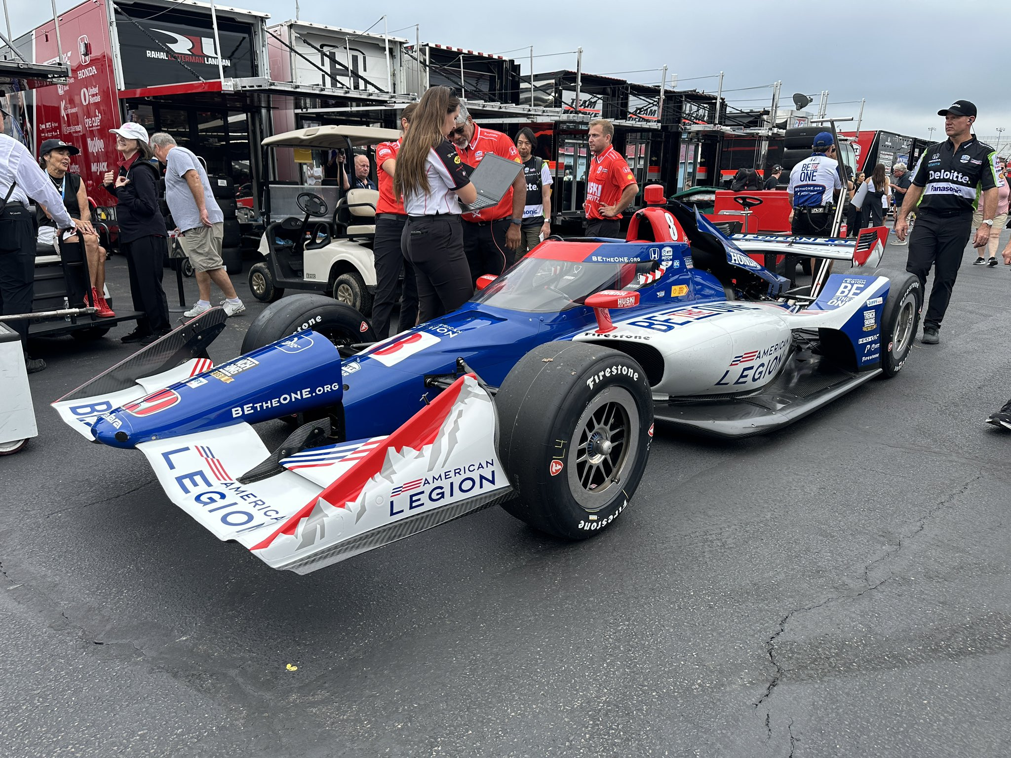 Ganassi corre contra tempo e monta carro ‘Frankenstein’ para Ericsson em Gateway