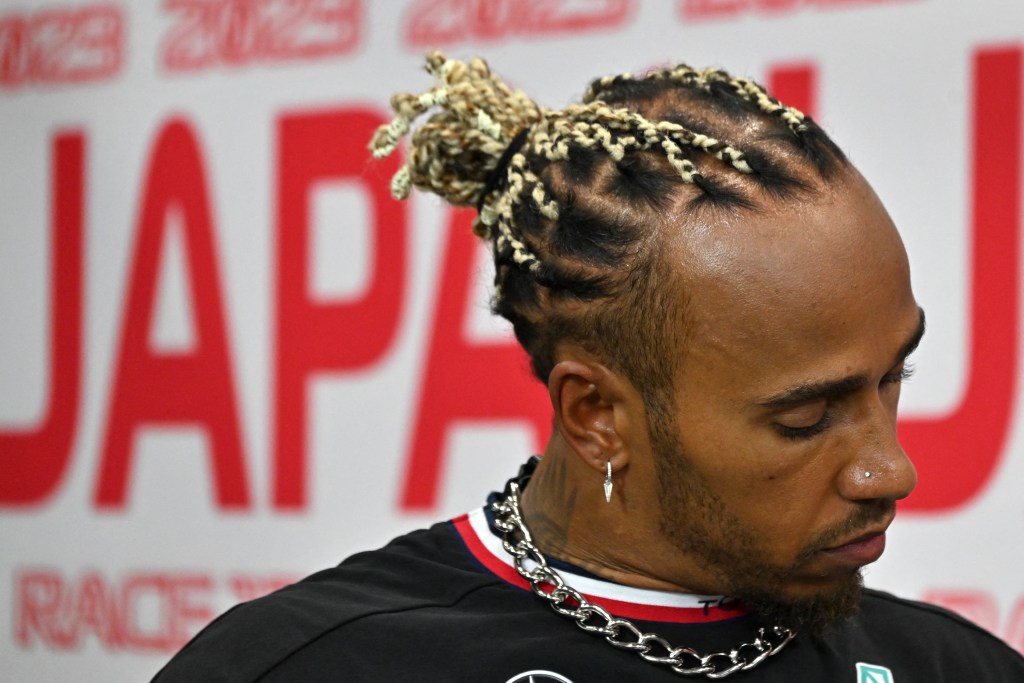 Hamilton explica primeiro dia difícil no Japão por “falta de confiança no carro”