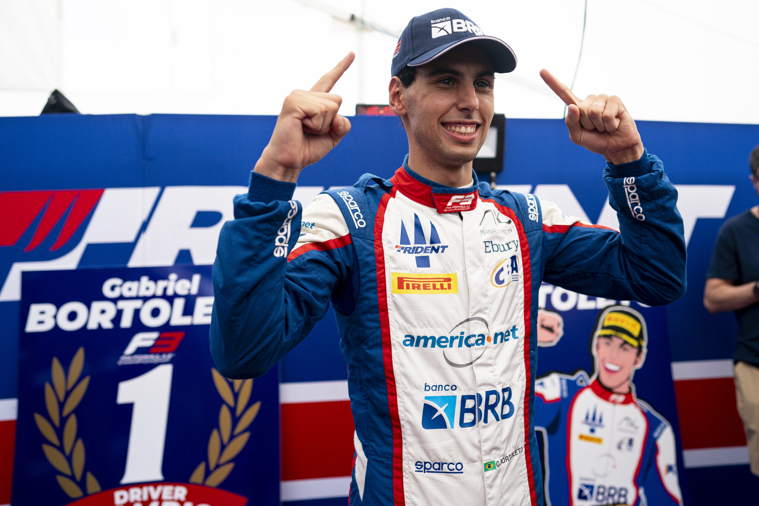 Bortoleto recuerda el audio de 10 minutos de Alonso: “Cuando habla, escuchas”