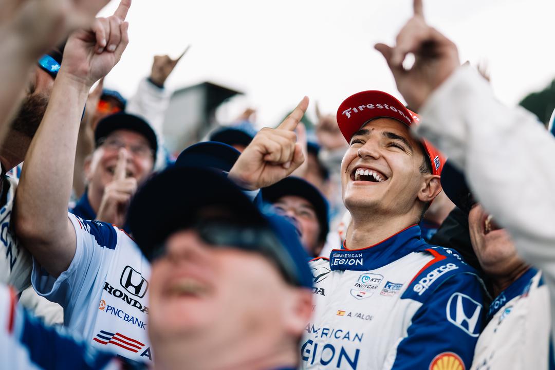 Palou fala em “sonho” após segundo título na Indy: “Um prazer ser bicampeão”