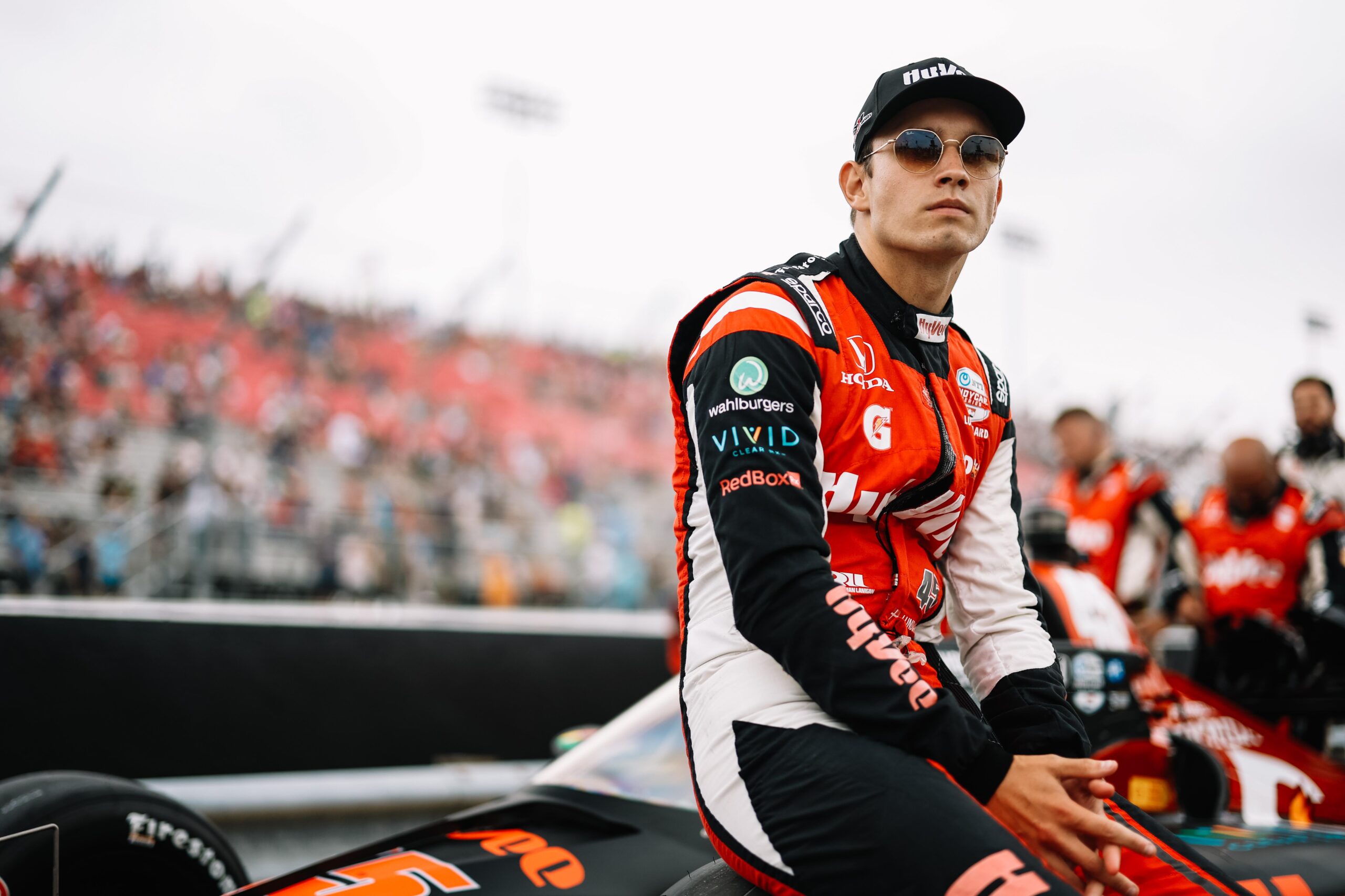 Lundgaard sorpende y se queda con primer entrenamiento de Indy en Portland