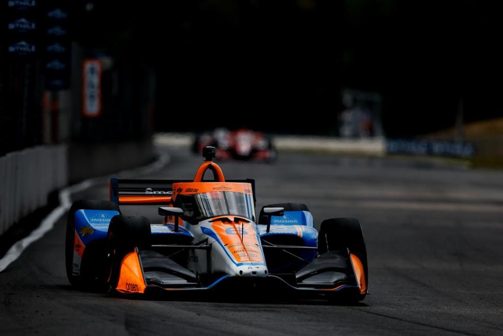 Rosenqvist admite sorte com bandeira amarela após pódio em Portland