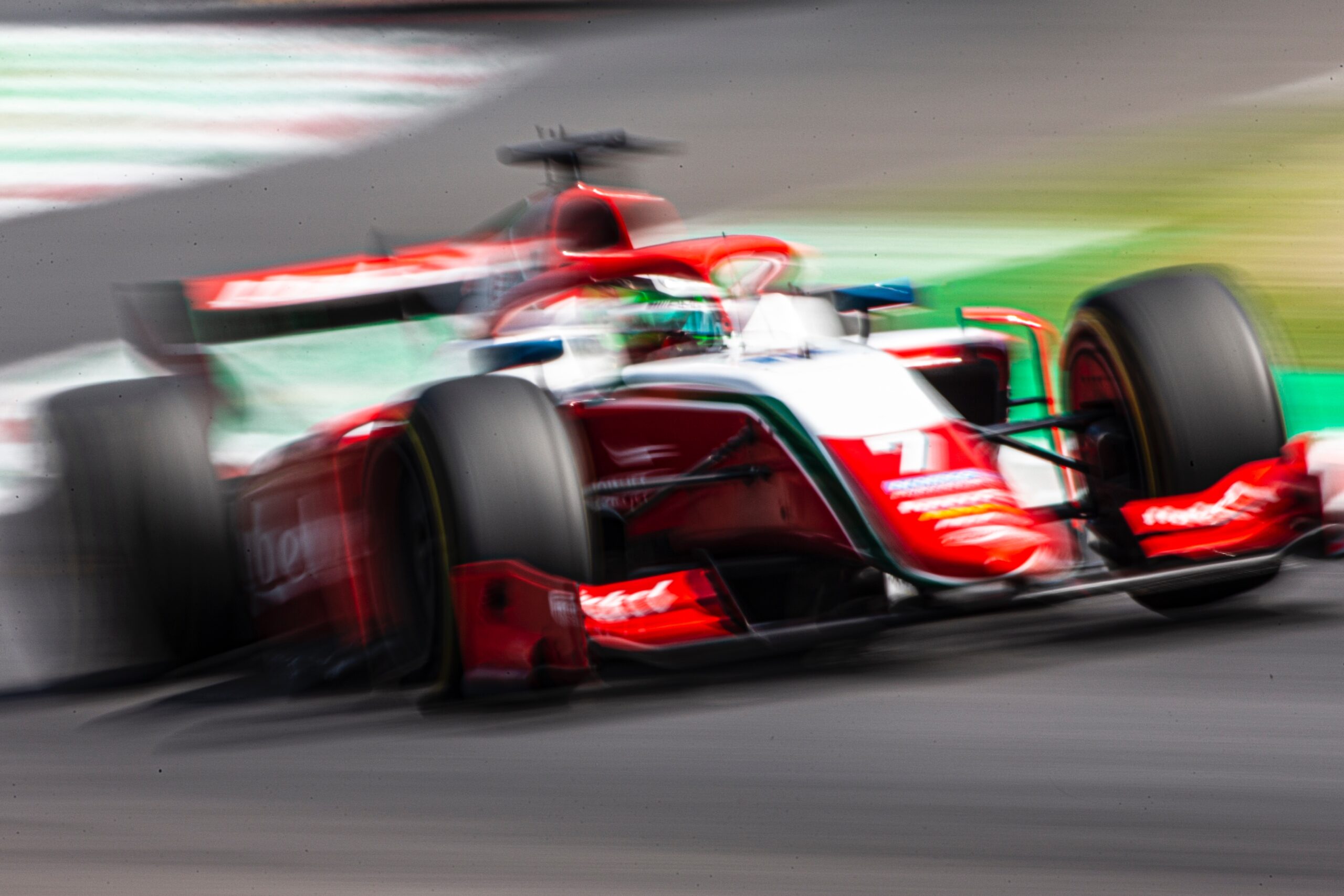 Vesti domina en la carrera Sprint de F2 en Monza y se acerca a Pourchaire en el torneo