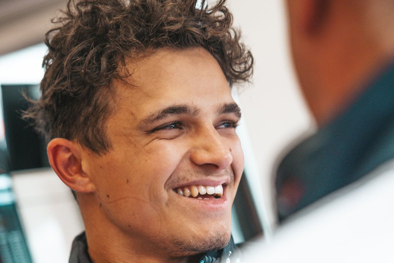 Norris analiza posibles oportunidades en F1: “Debo mucho a McLaren, pero no mi vida”