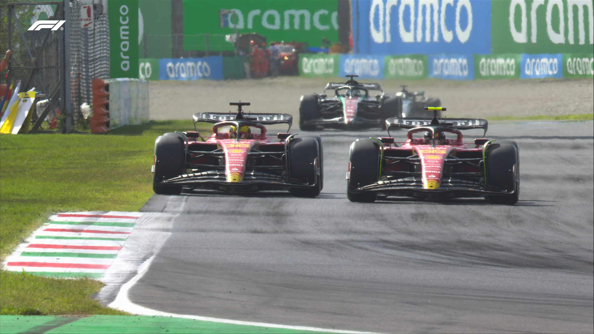 Leclerc explica batalha “no limite” com Sainz na Itália: “Ir ao pódio aqui significa muito”