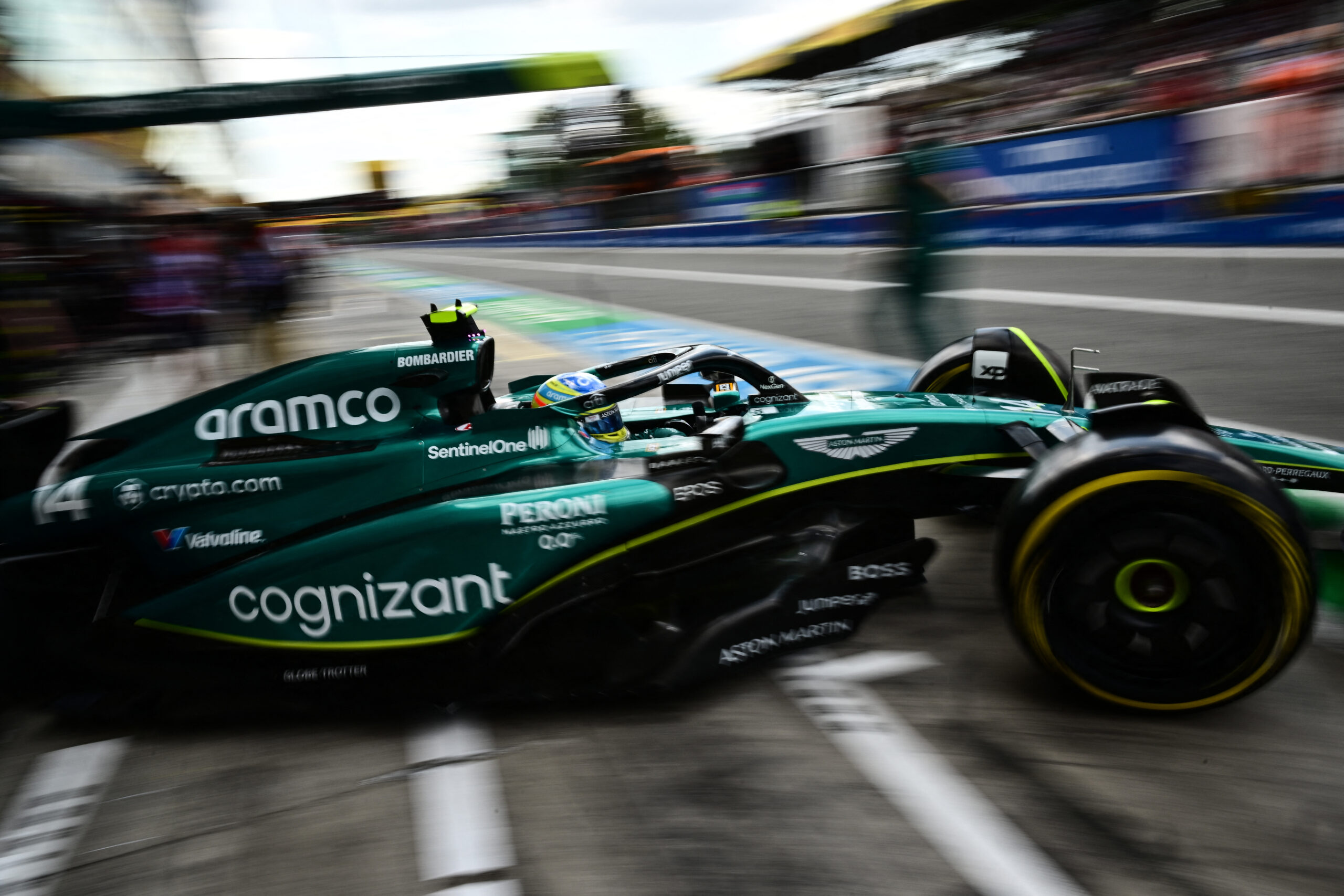 Alonso se revolta com classificação e pede desculpas a fãs em Monza: “Não viram carro”