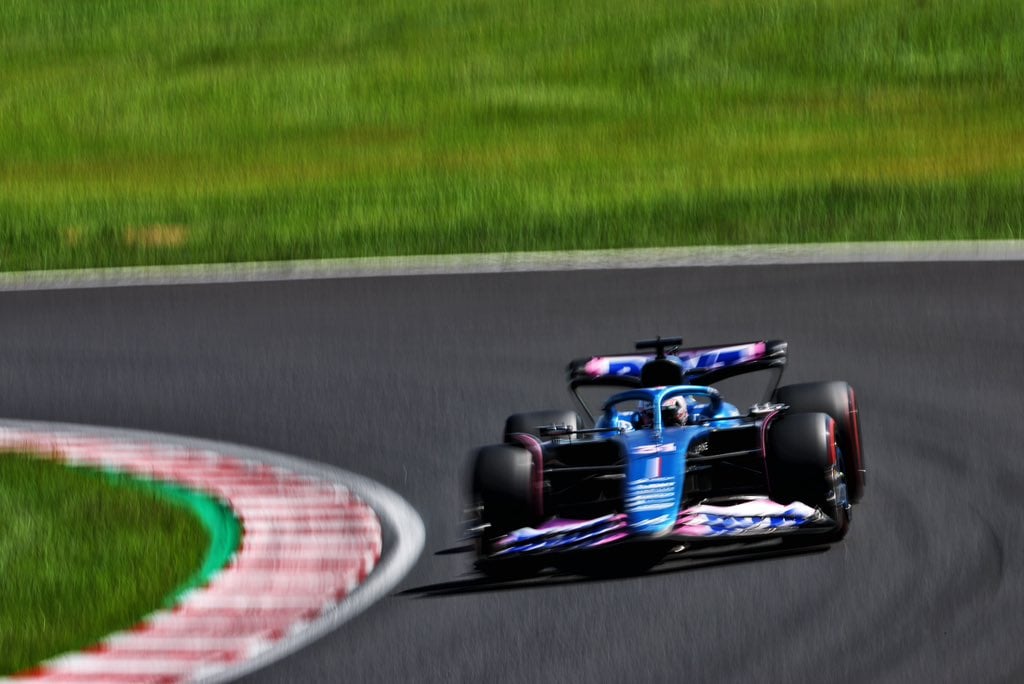 Ocon elogia “trabalho em equipe” da Alpine no Japão: “Ótimo ter dois carros nos pontos”