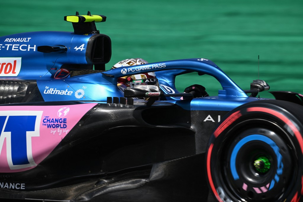 Gasly apunta contra Alpine tras dar marcha atrás con Ocon en Japón: “No se habló antes”