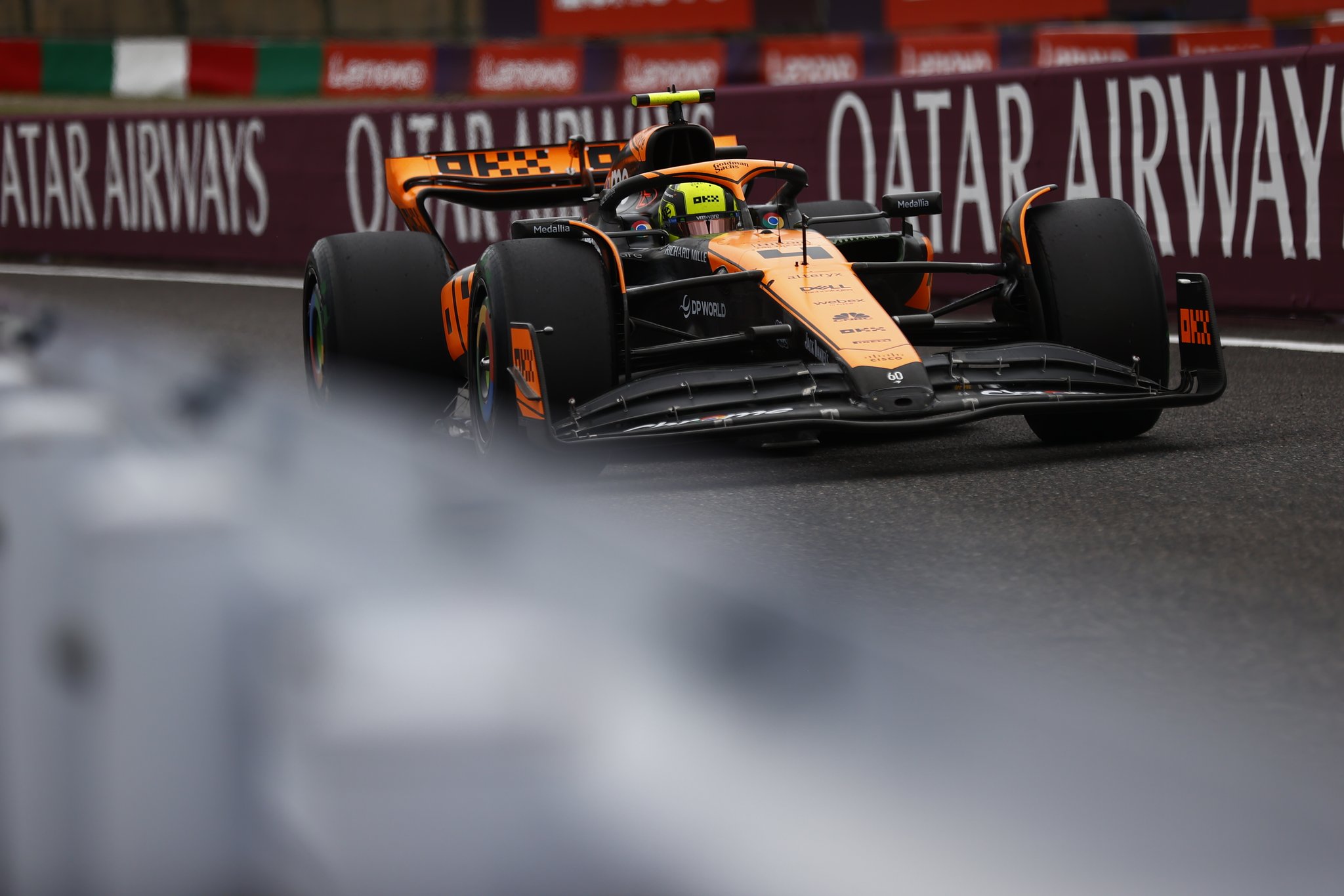 Norris elogia a McLaren y busca “incomodar a Verstappen” en el GP de Japón