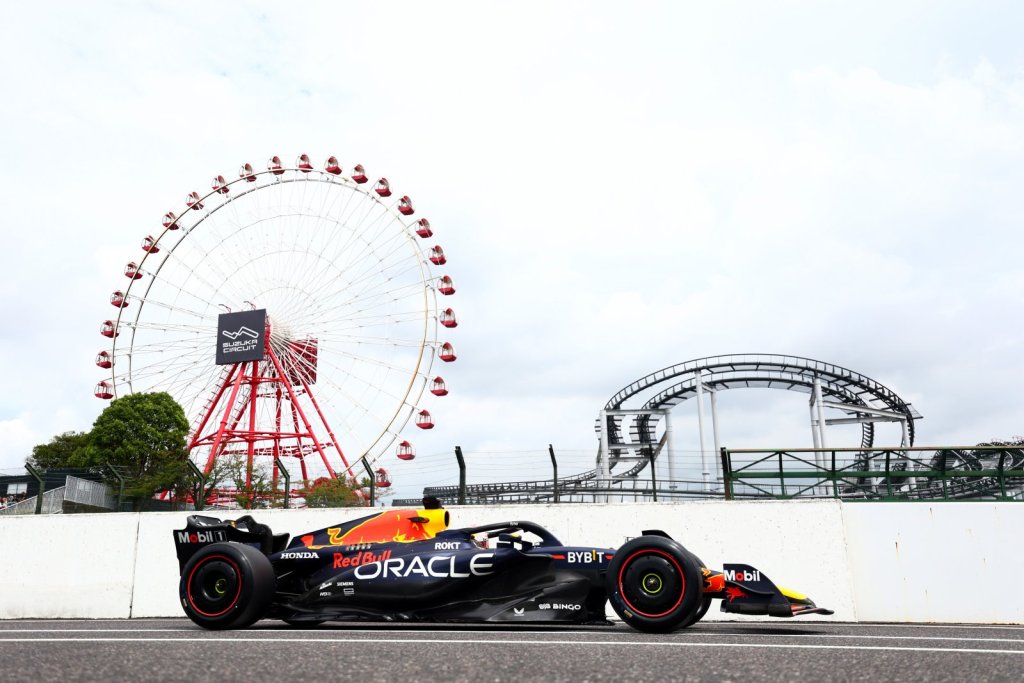 Verstappen começa a pôr casa em ordem e lidera TL1 da Fórmula 1 no Japão com folga