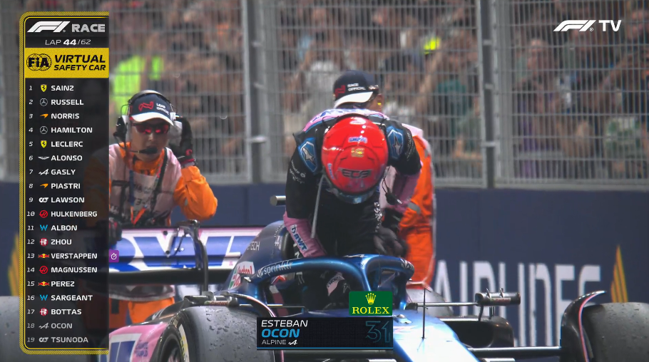 Ocon tem problema no câmbio, abandona e causa safety-car virtual em Singapura