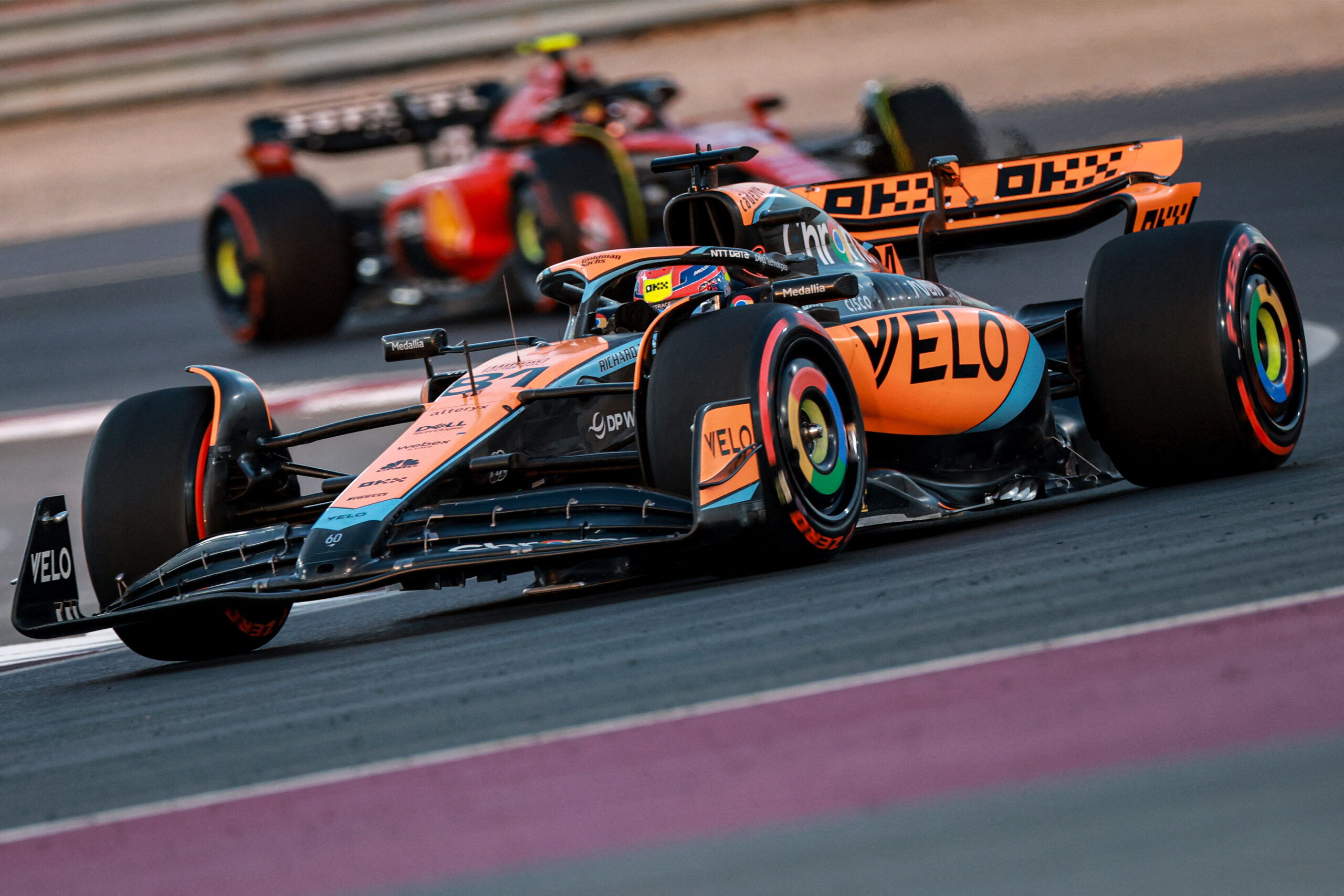 Piastri sorprende y marca la pole para la carrera sprint en Qatar; Verstappen, 3°