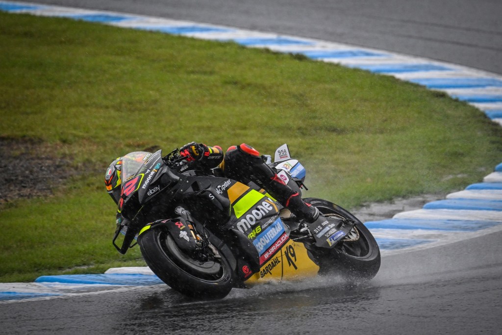 Bezzecchi se vê vivo na briga por título, mas “Bagnaia e Martín são mais protagonistas”
