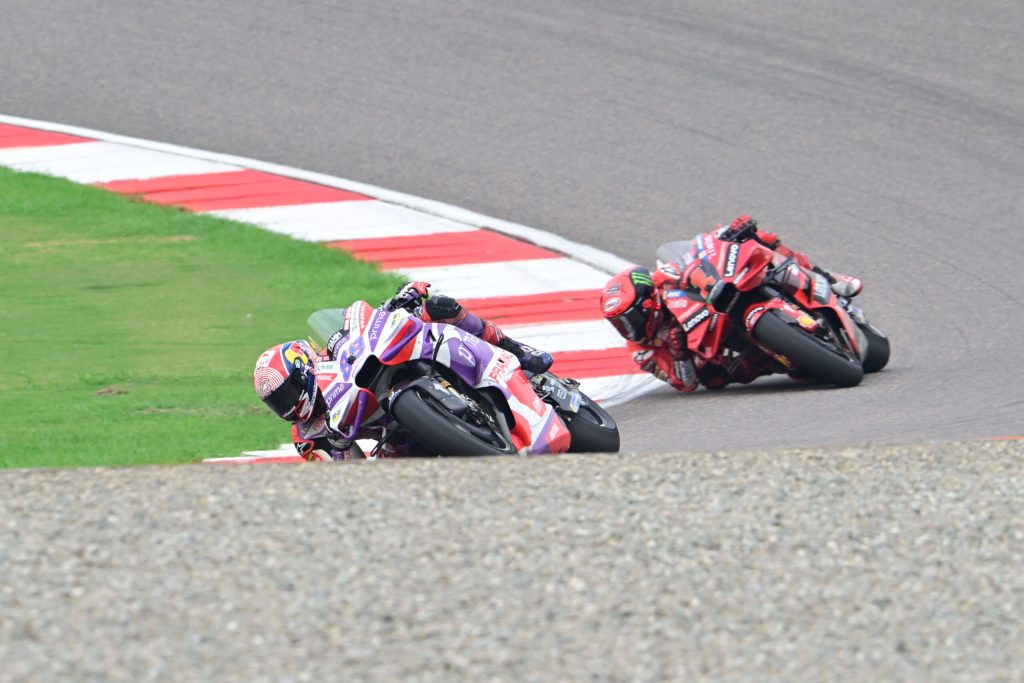 Ducati descarta ordens internas na disputa entre Bagnaia e Martín: “Que vença o melhor”
