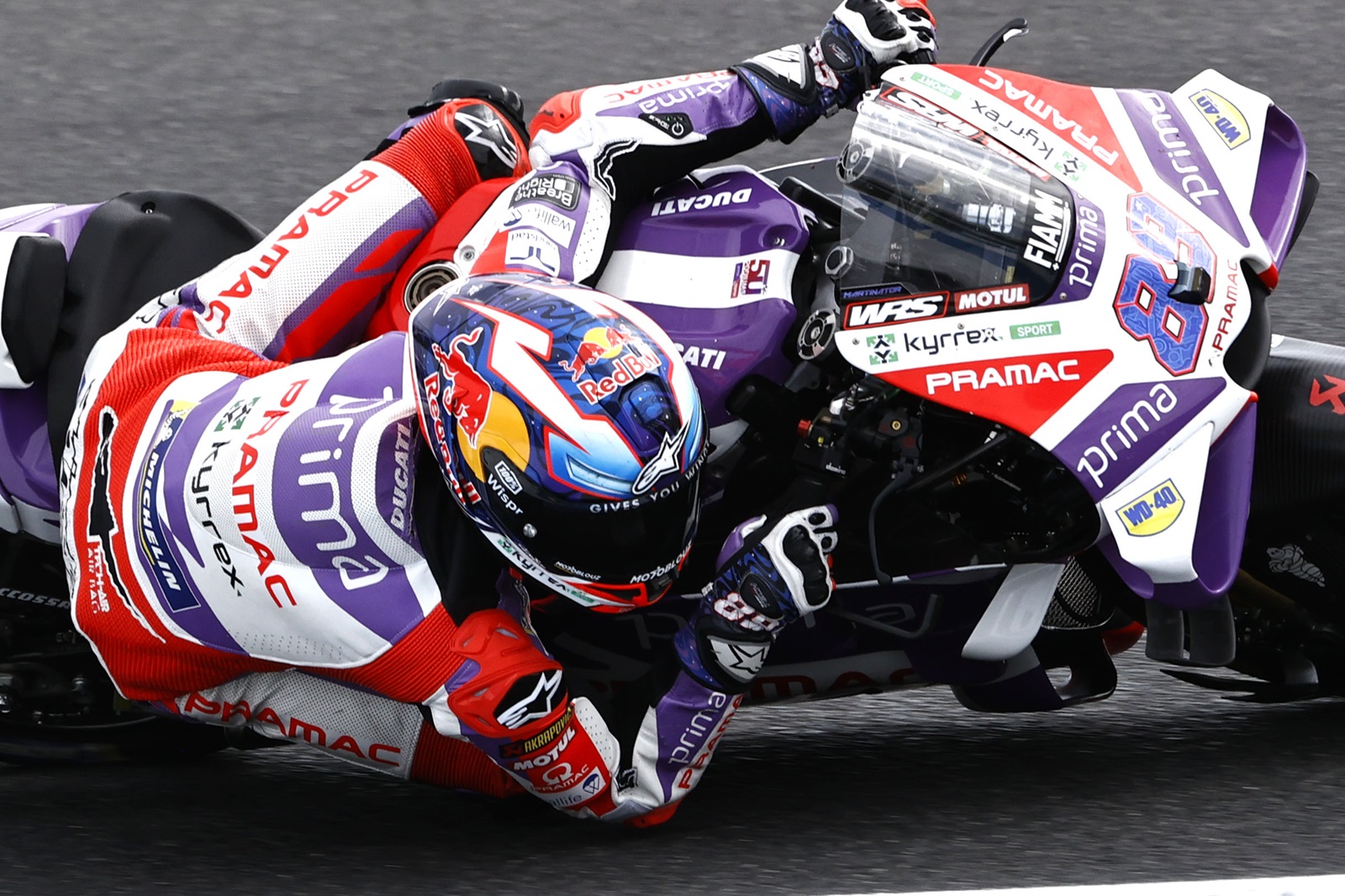 Martín neutraliza concorrência e lidera TL1 da MotoGP na Tailândia. Bagnaia é 10º