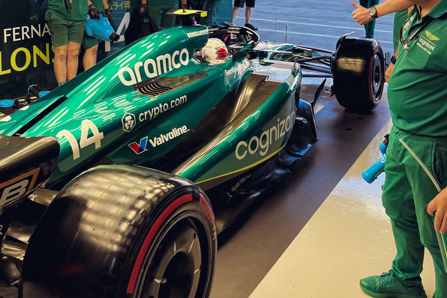 Aston Martin habla de “moral alta” mientras McLaren se acerca a ellos en F1 2023