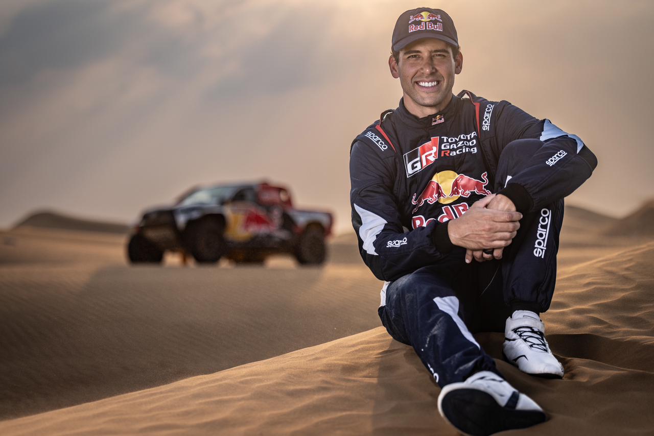 Toyota anuncia promoção de Moraes ao time principal para disputa do Dakar 2024