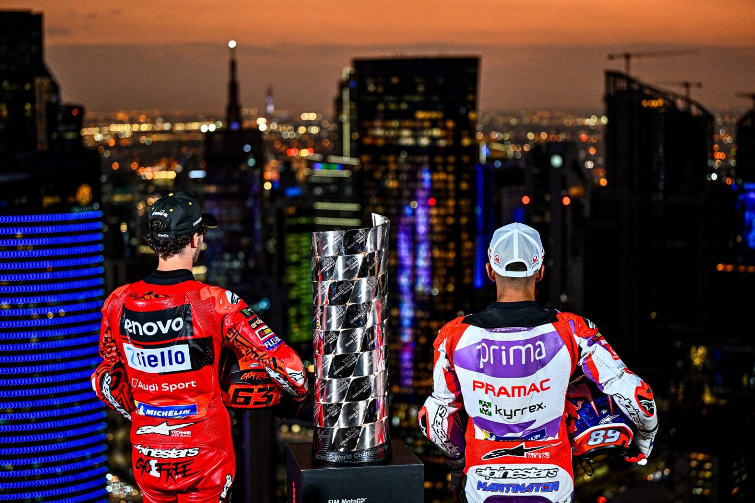 Martín adia, e MotoGP tem dois títulos seguidos definidos no último GP pela 1ª vez