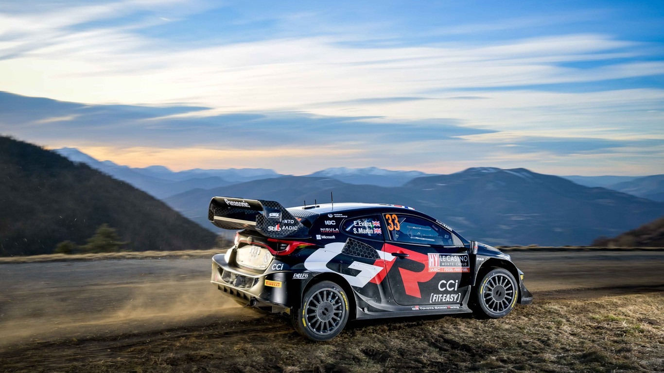 Ogier reacciona, se acerca a Evans y gana segunda jornada del Rally de Mónaco