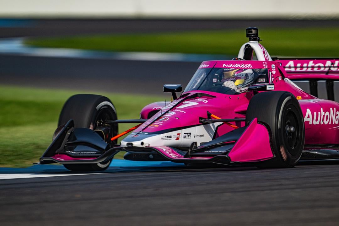 Kirkwood pone a Andretti en cabeza en el último día de pruebas de la Indy en Miami