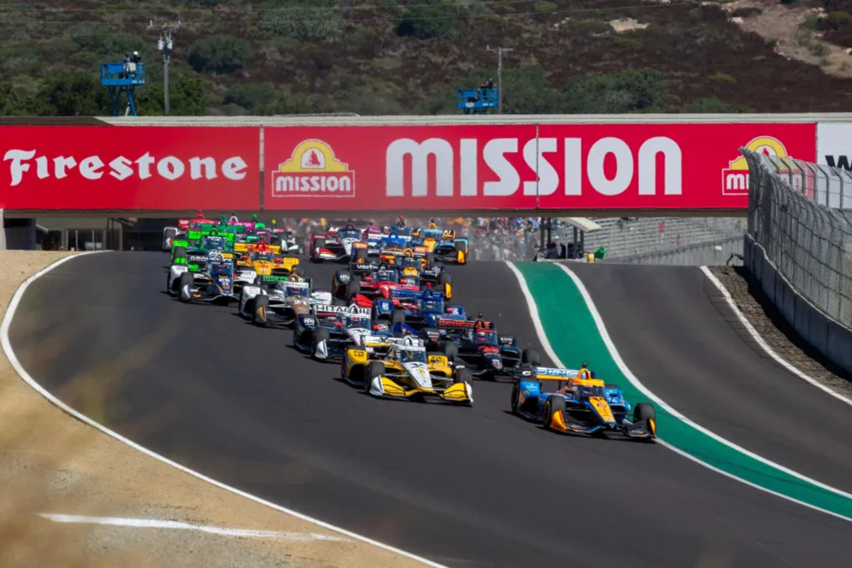 Grupo de vecinos y empresarios intentan cerrar actividades en Laguna Seca