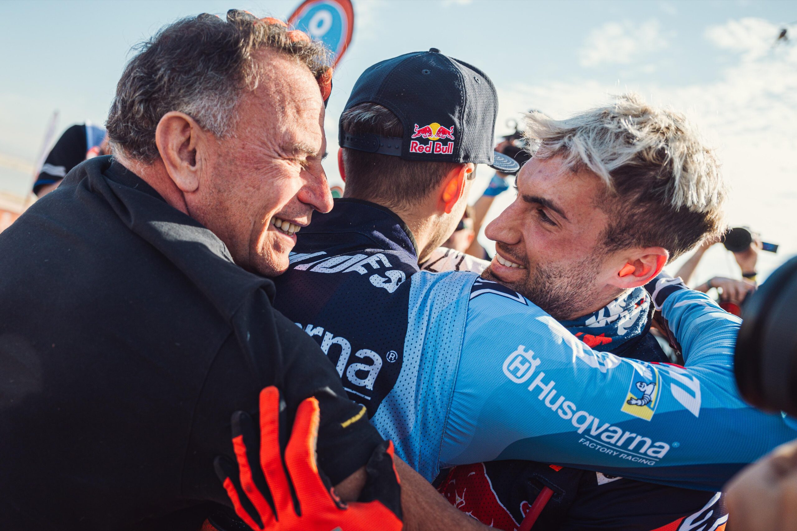 Los hermanos Benavídes cierran Dakar positivo en motos: Kevin cuarto y Luciano séptimo