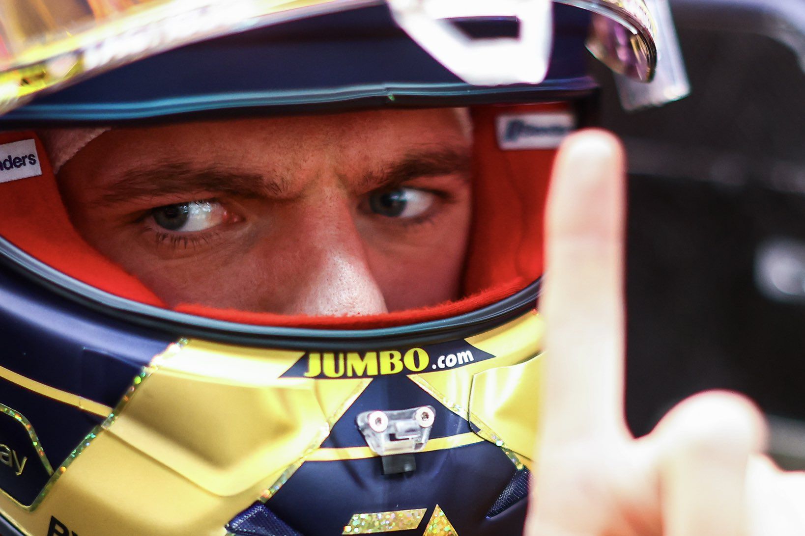 Verstappen denomina “circo” a las reglas de las carreras sprint de F1 y exige cambios