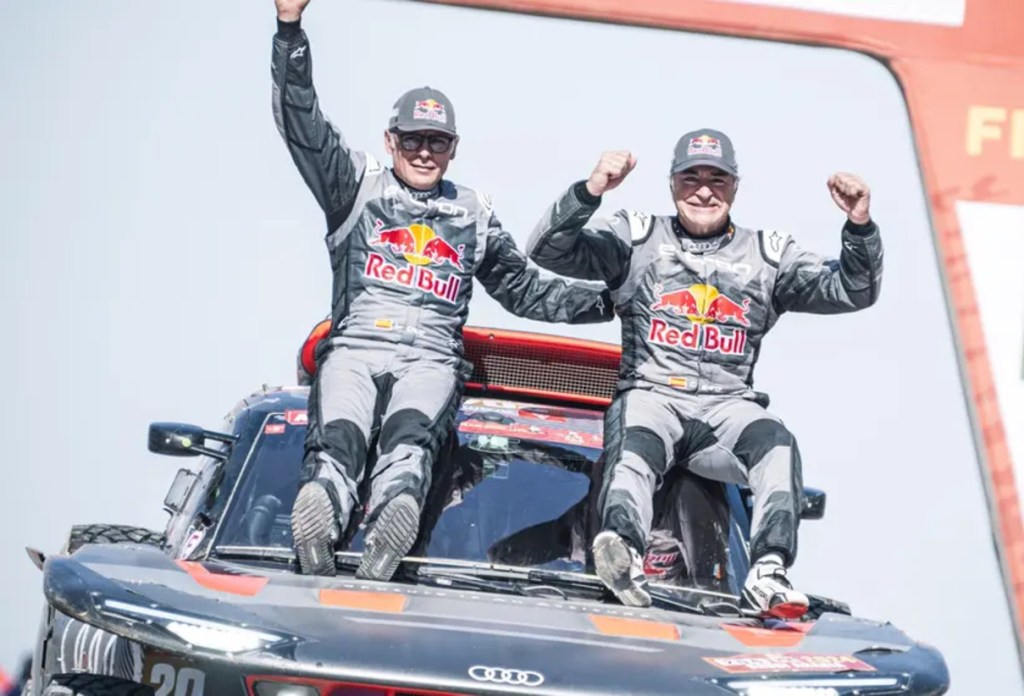 Sainz resolve vida no Dakar após saída da Audi e retorna à Ford mais de 20 anos depois