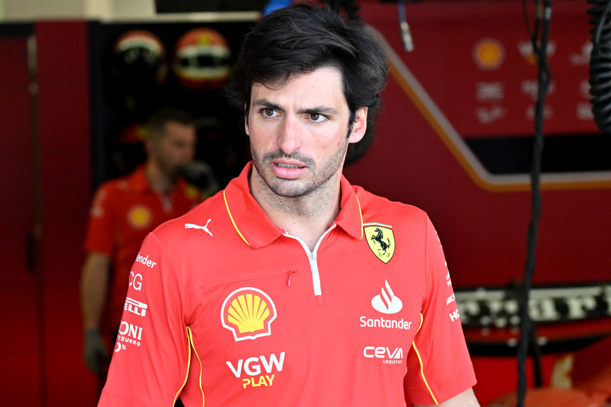Sainz se siente “listo” para Australia tras apendicitis pero admite: “No estoy al 100%”