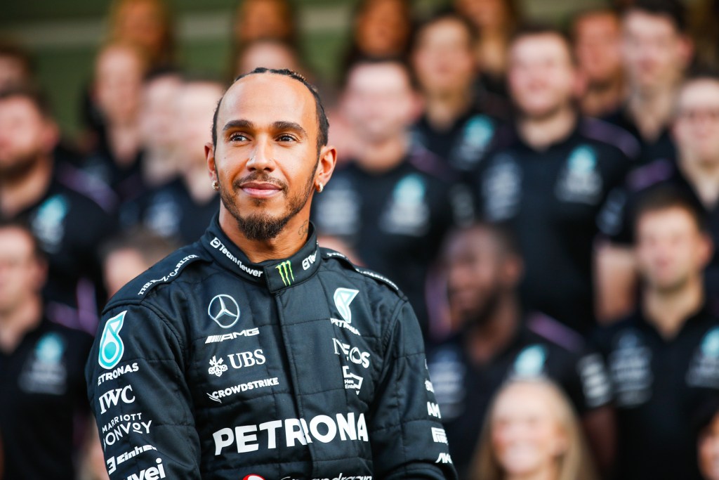 Hamilton señala que Ferrari es “un sueño de infancia” y un cambio “en momento ideal”