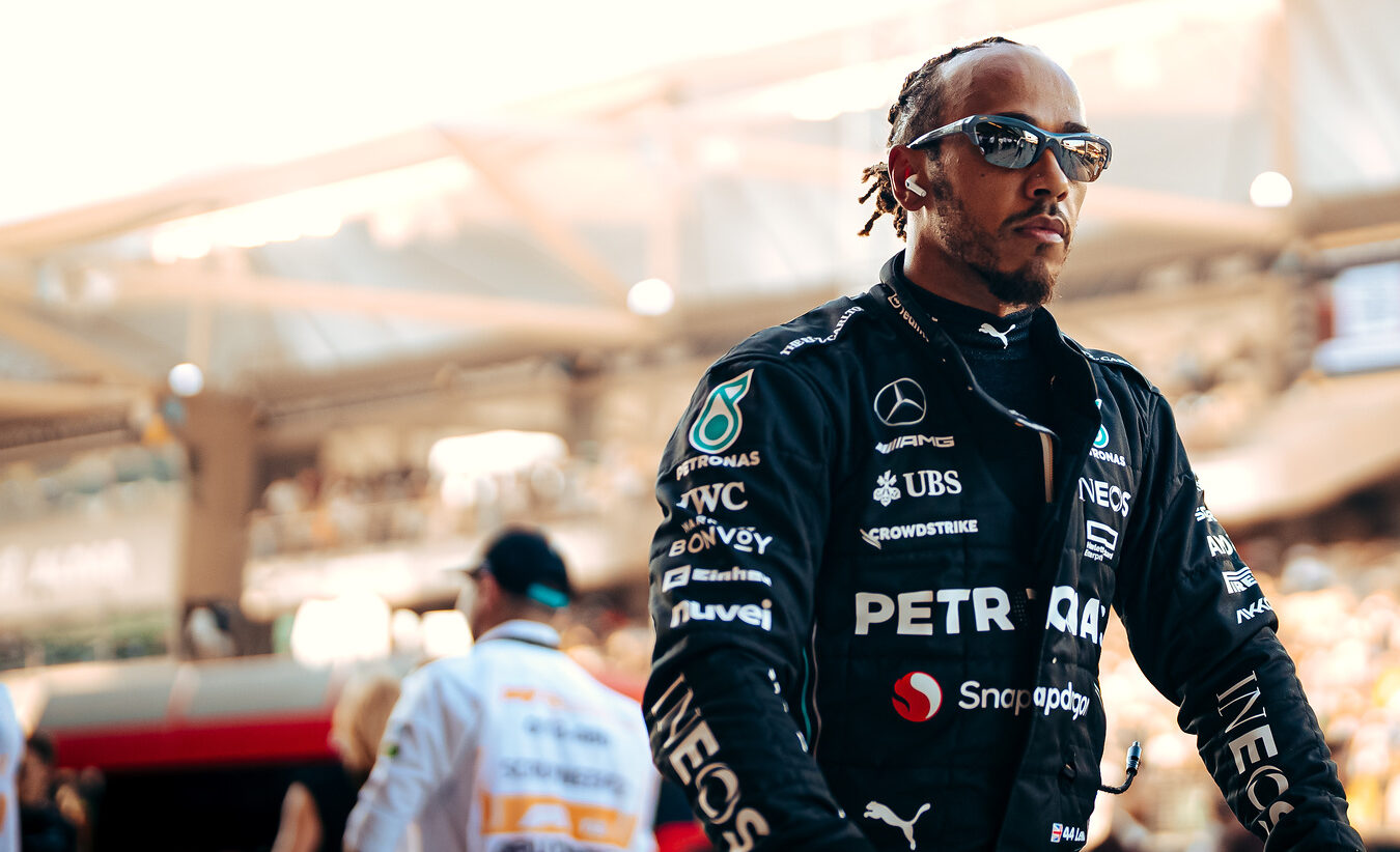 Decisión de Hamilton tiene como puntal la ida de director de Mercedes a Ferrari en 2025