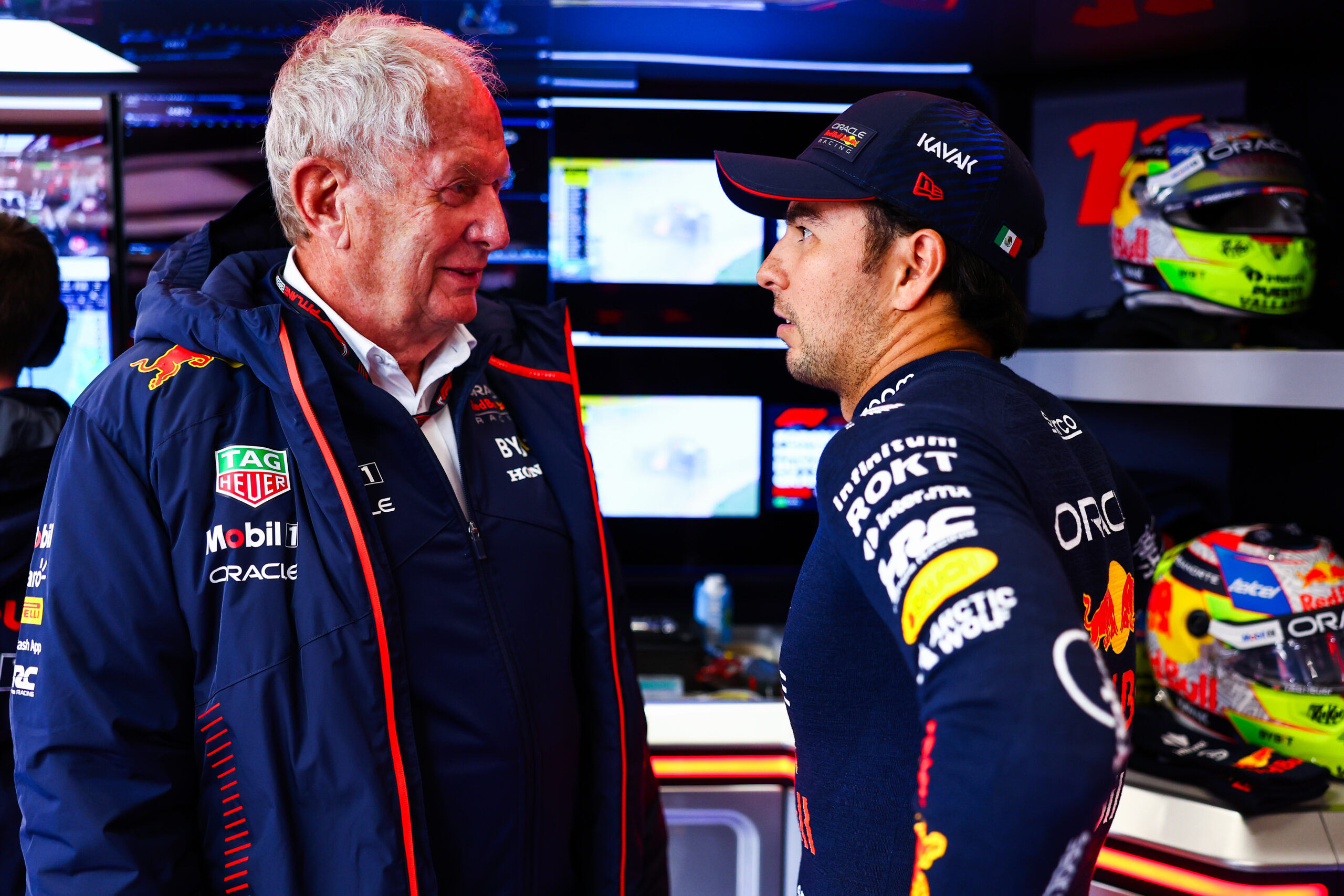 Red Bull estudia mantener a Pérez en 2025 y descarta a Albon: “No es candidato”