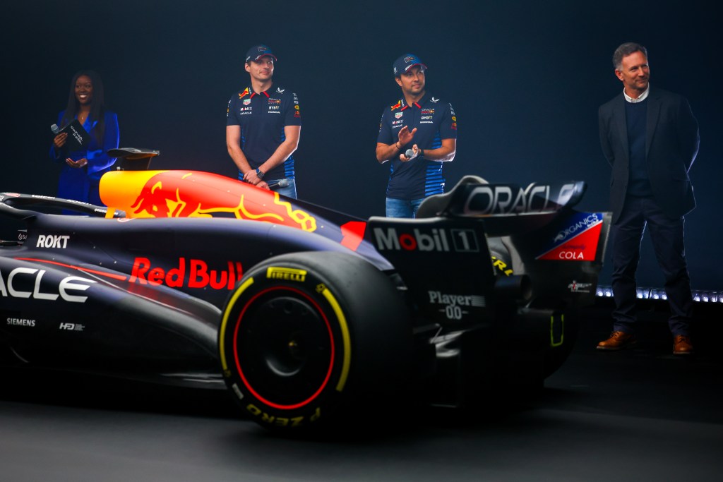 Red Bull destaca la “agresiva evolución” del RB20 y espera un 2024 ”muy competitivo”