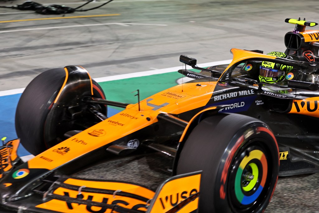 Norris se emociona y dice que el GP de Bahréin fue “una señal de lo que vendrá” en F1 2024