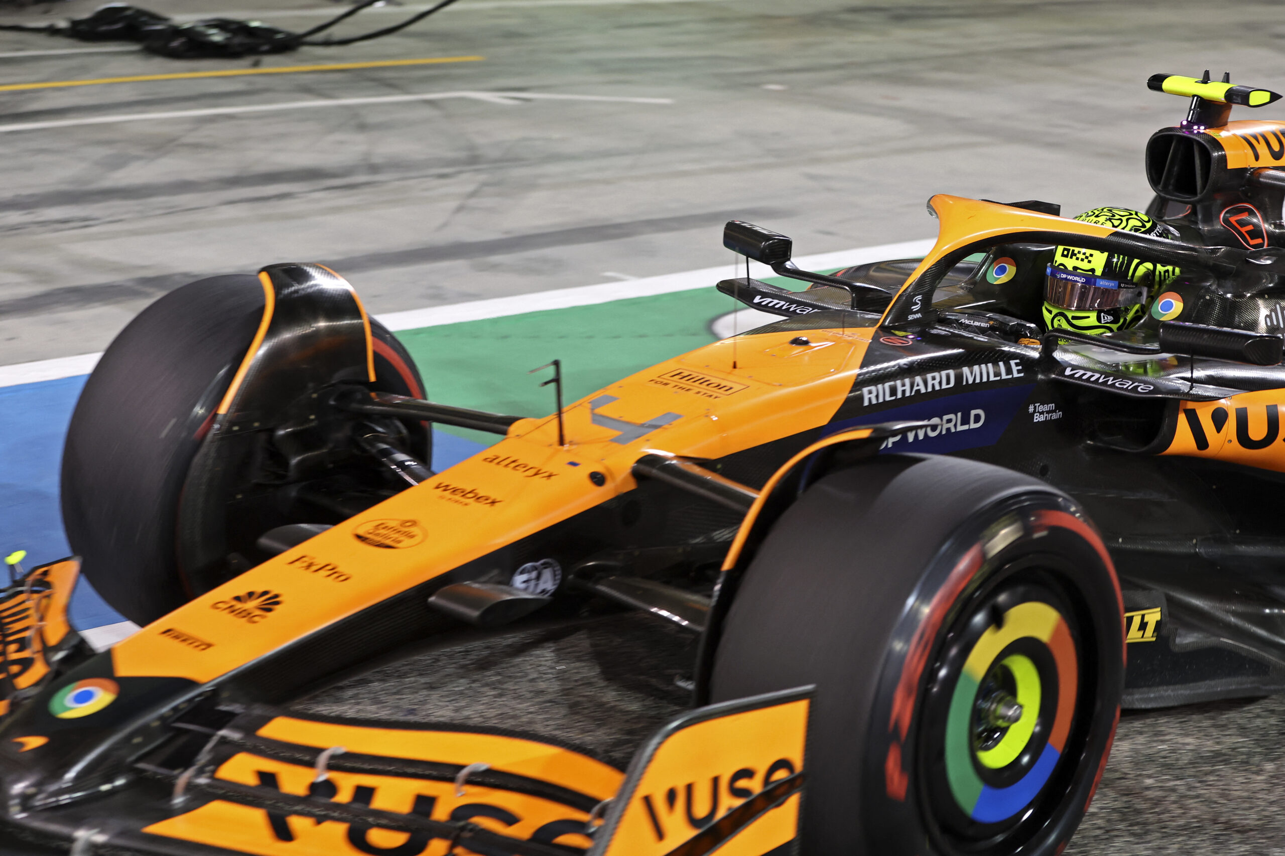 Norris se emociona y dice que el GP de Bahréin fue “una señal de lo que vendrá” en F1 2024