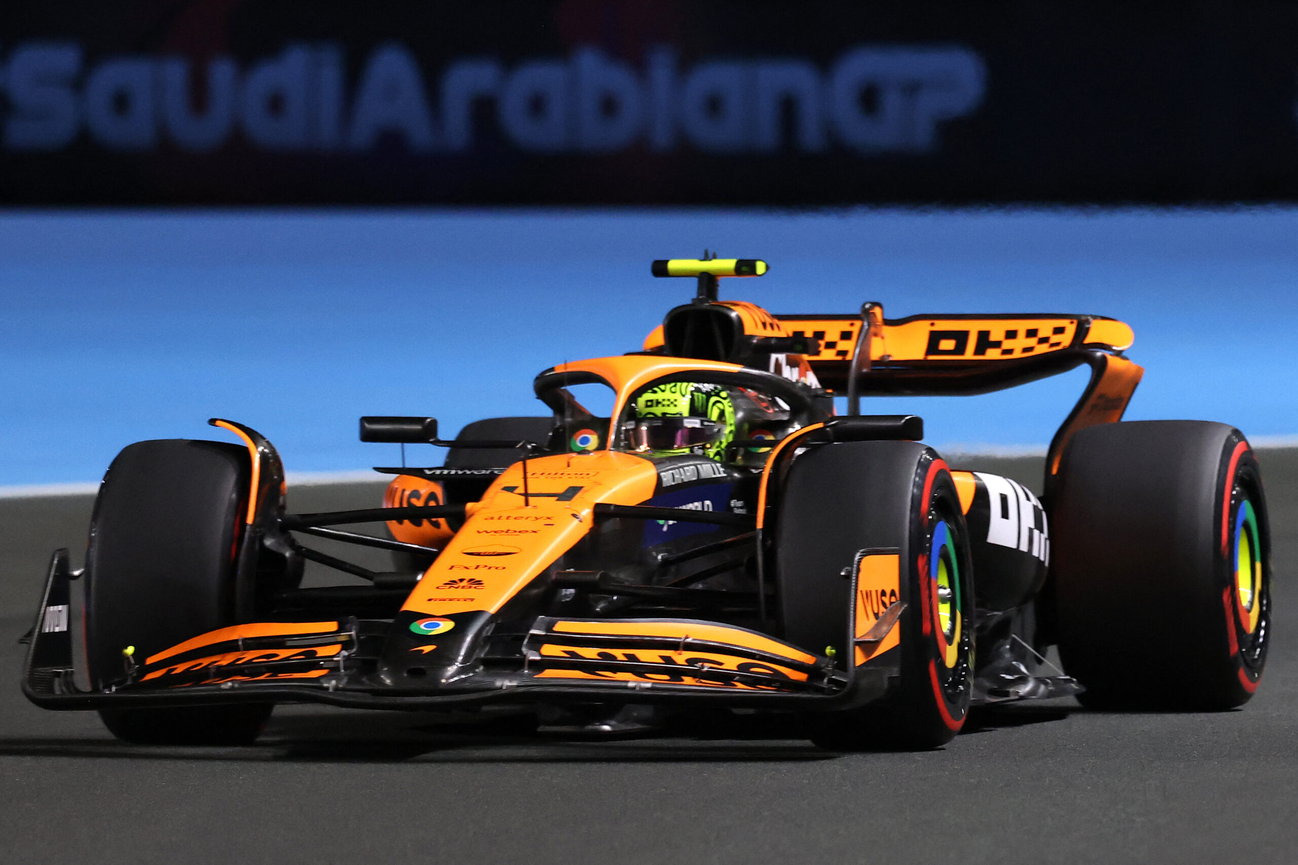 Norris defiende ”apuesta” de McLaren por los neumáticos blandos en Arabia Saudita