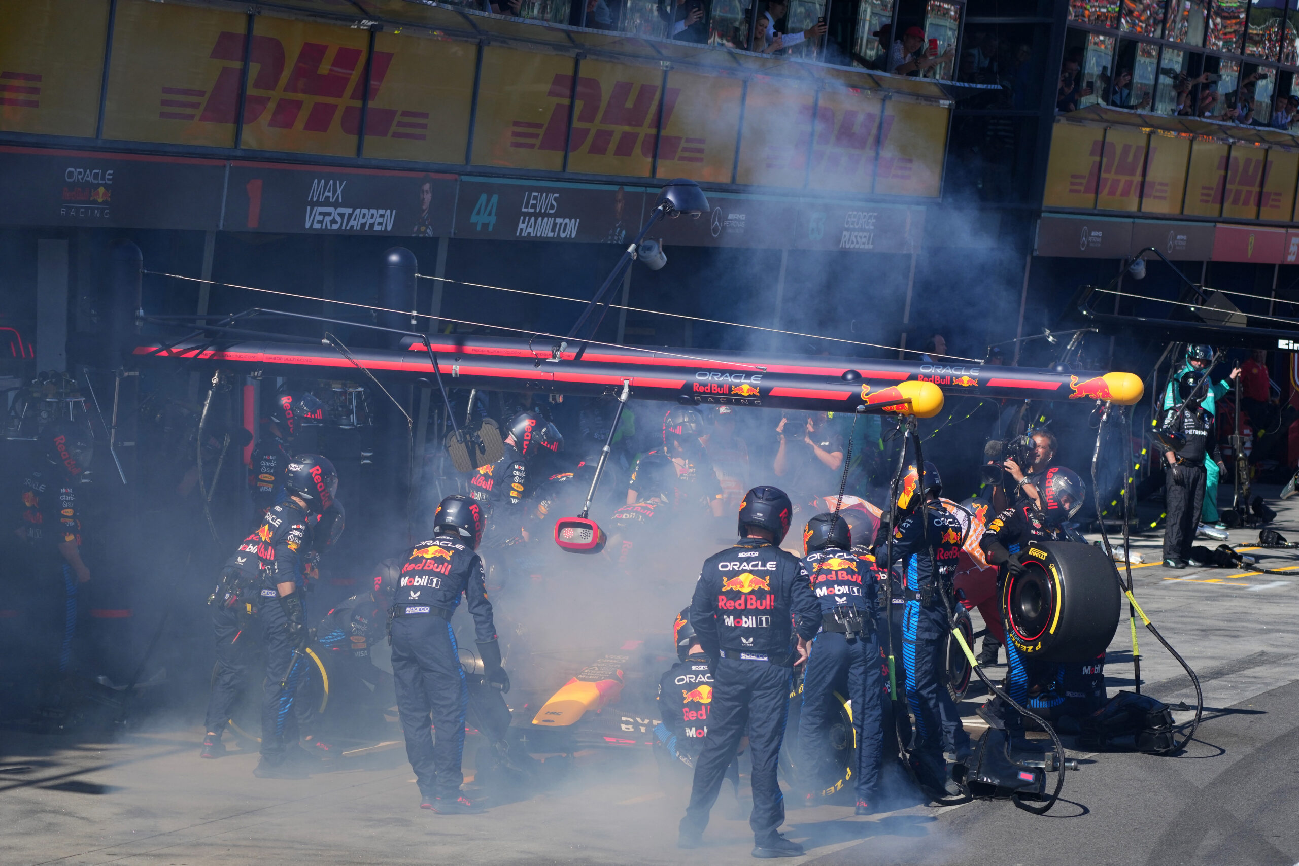 Red Bull descarta error humano en abandono de Verstappen: “Un hecho desafortunado”