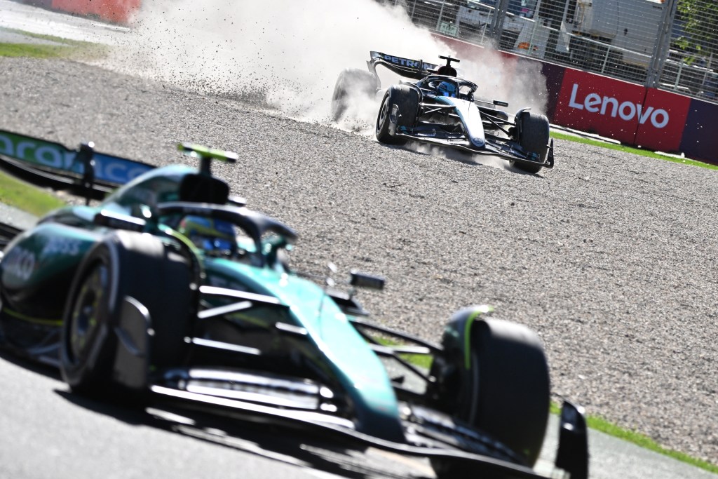 Alonso se decepciona con sanción y justifica maniobra: “Forma parte del automovilismo”