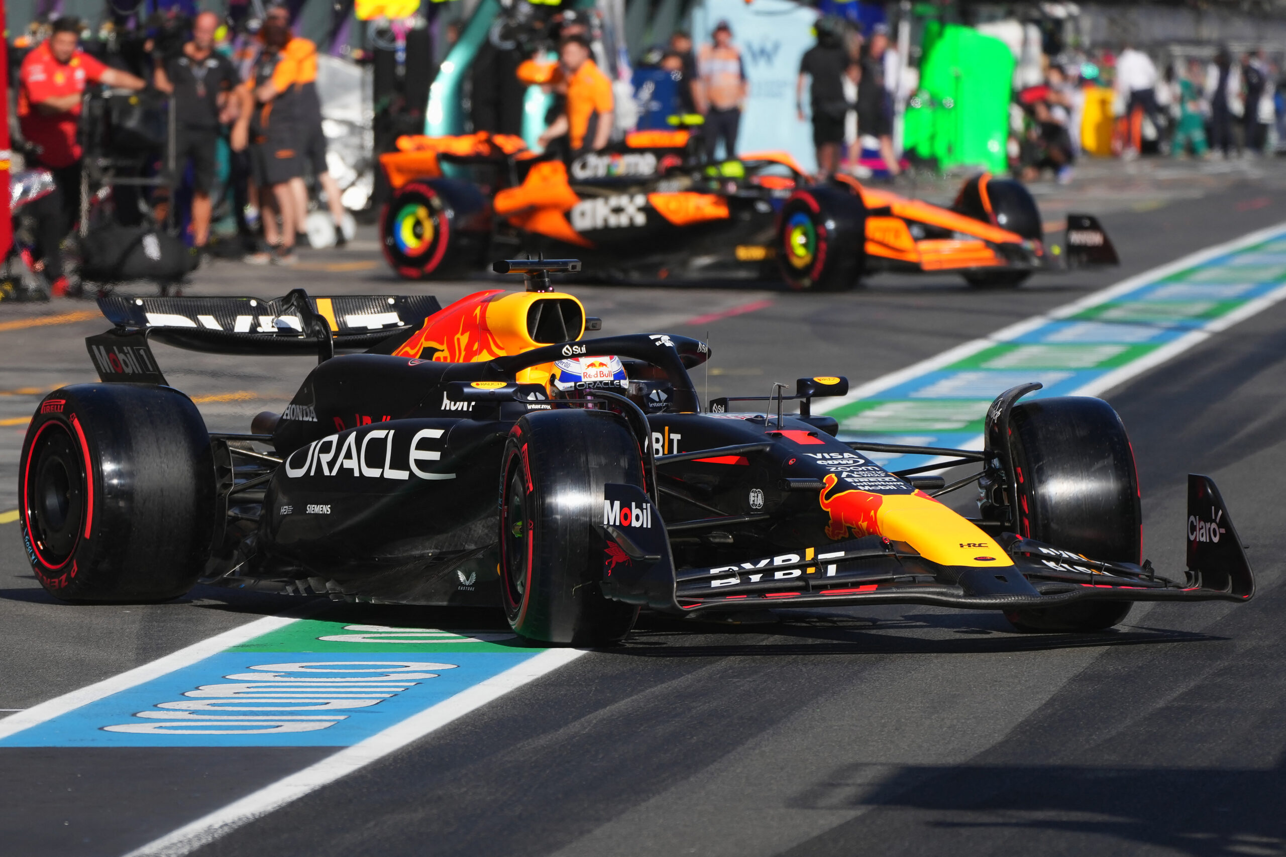 Verstappen ve una ”pole inesperada” y advierte sobre el rendimiento de Ferrari
