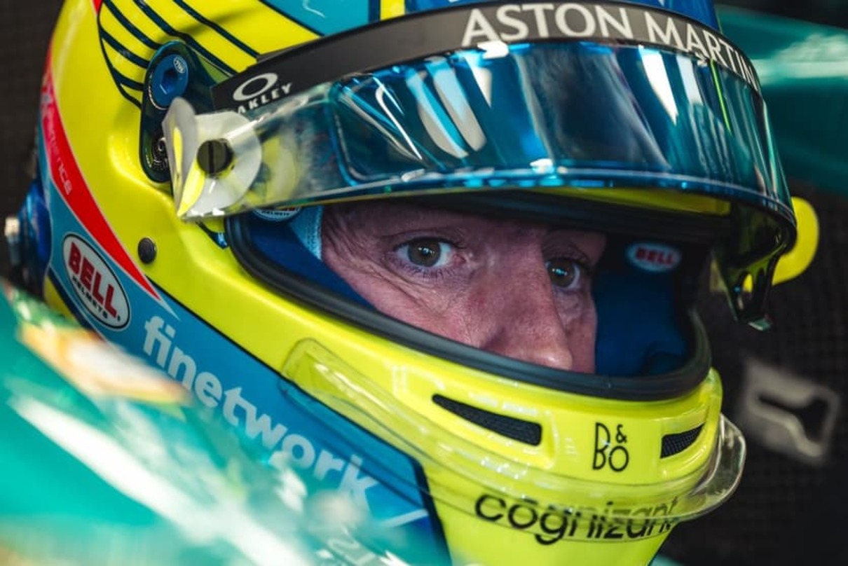 Alonso lamenta la falta de jóvenes pilotos en la F1: “Fallan demasiadas cosas”