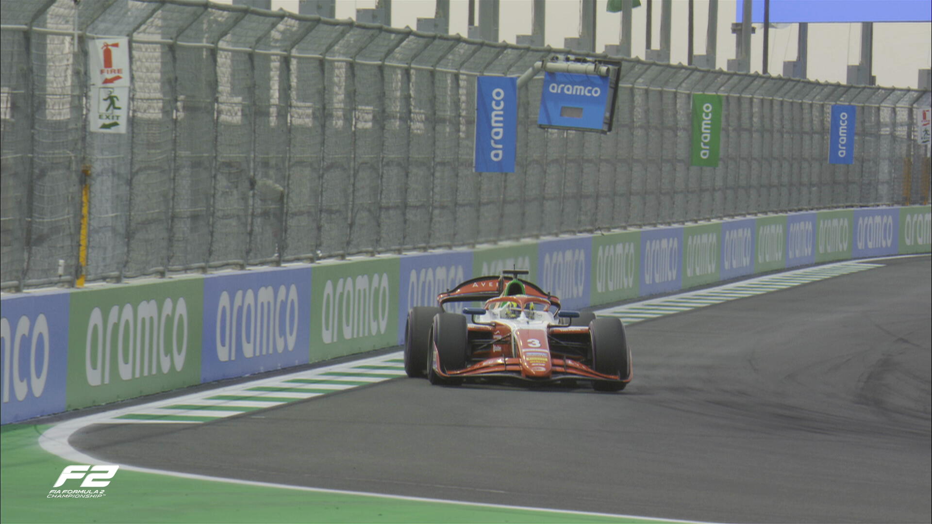 Bearman logra la pole de F2 en Jeddah; Martí, 11°; Colapinto 13°; Duerksen, 19°