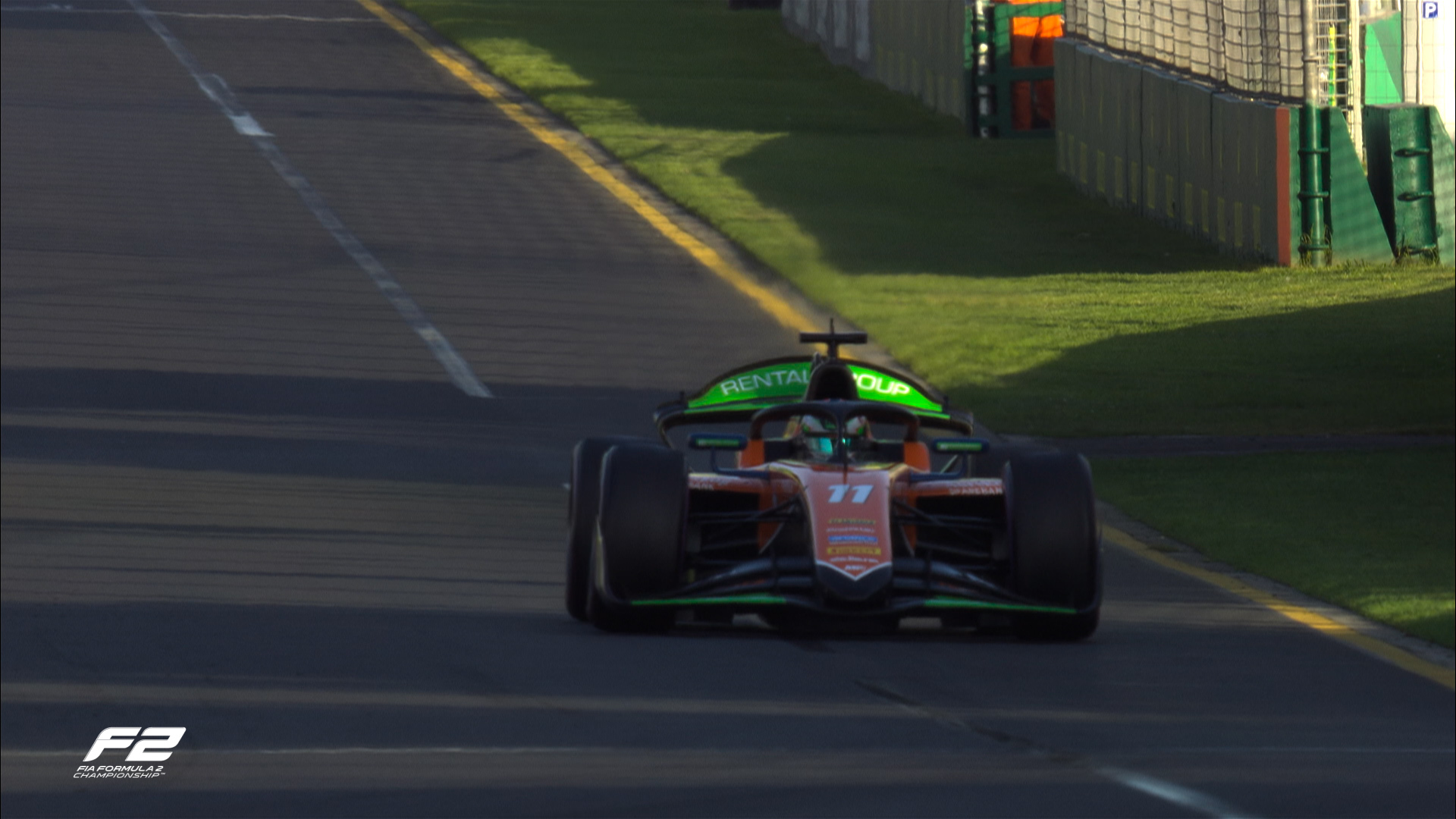Hauger sorprende en el final y logra pole de F2 en Australia. Colapinto, 13°; Duerksen, 14°