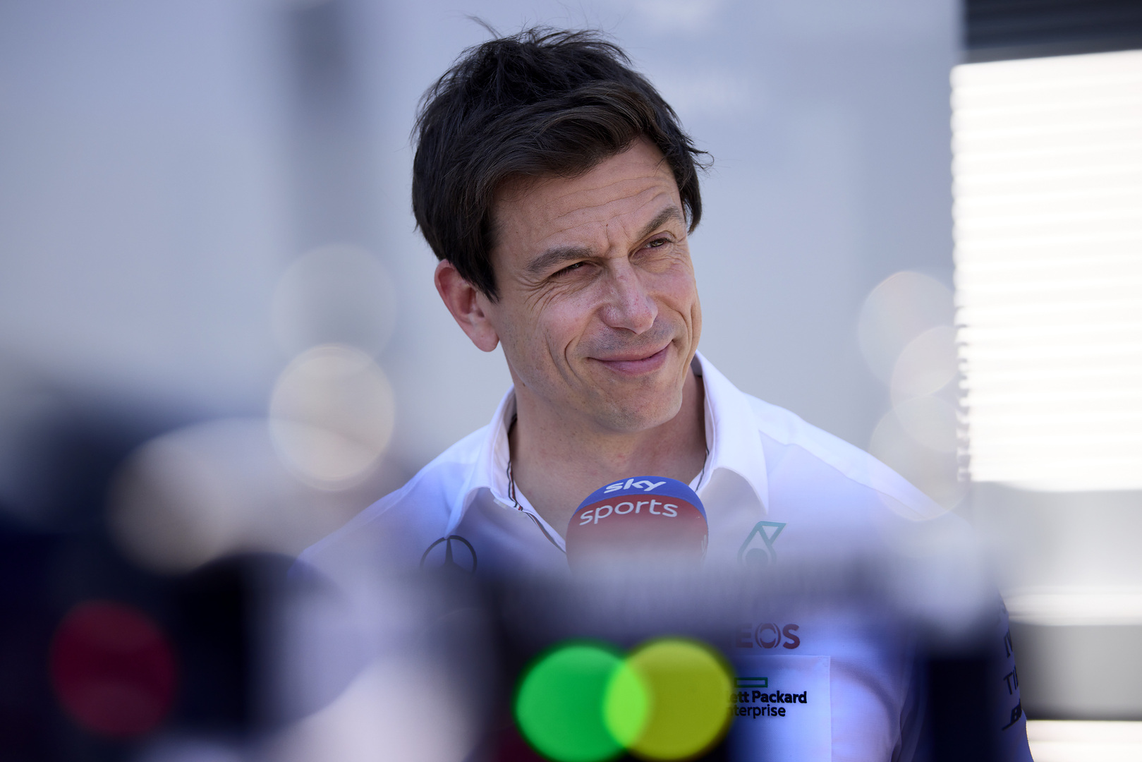 Mercedes elude interés en Verstappen para 2025, pero advierte: “Todo es posible”